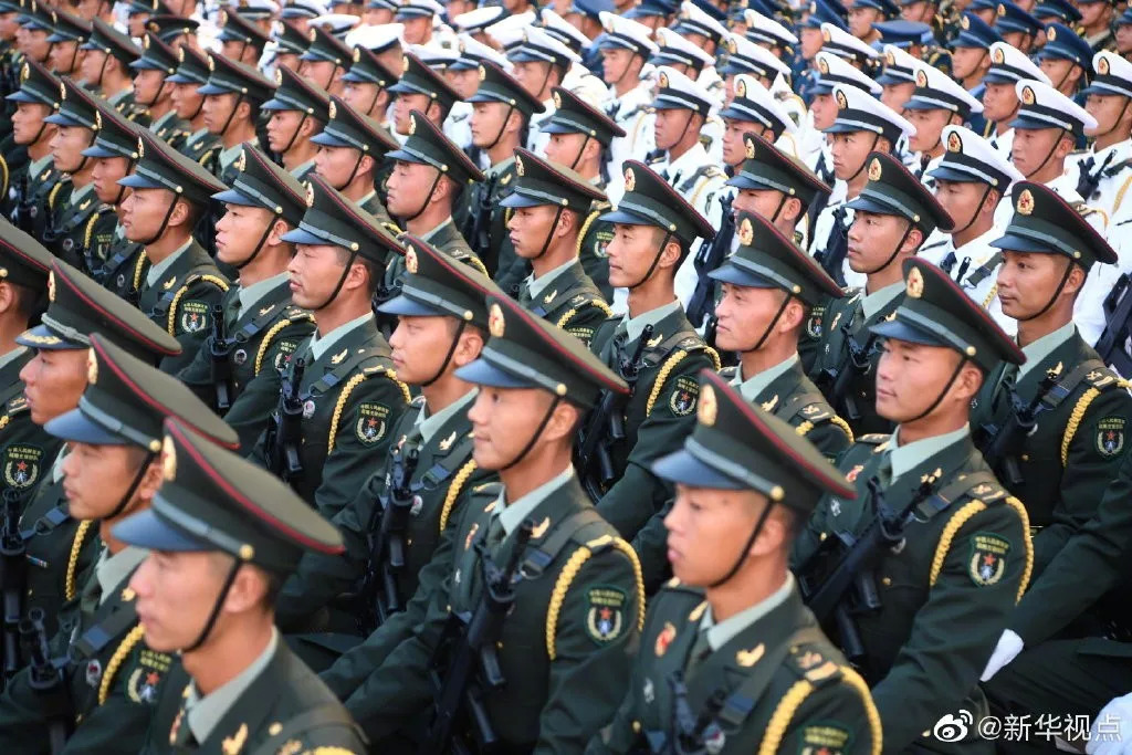 阅兵这些画面首公开阅兵，这些首次公开的画面，展现国家的荣耀与力量